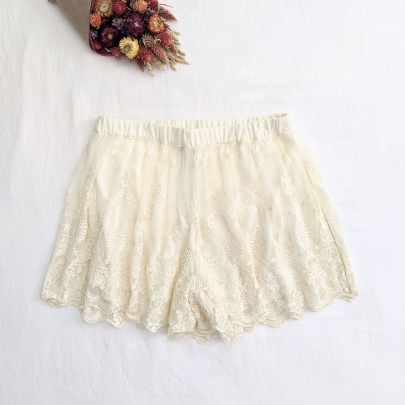 NWOT ASTR lace mesh skort - Picture 2 of 5